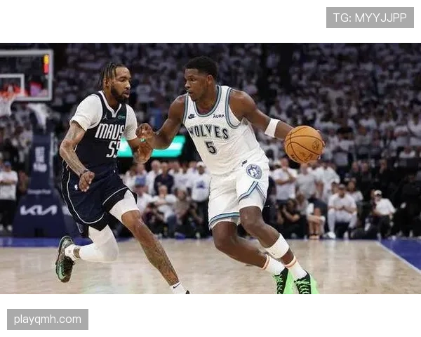 篮球国际规则中,干扰球判罚与NBA有何不同? 篮球国际规则中,干扰球判罚与NBA有何不同?